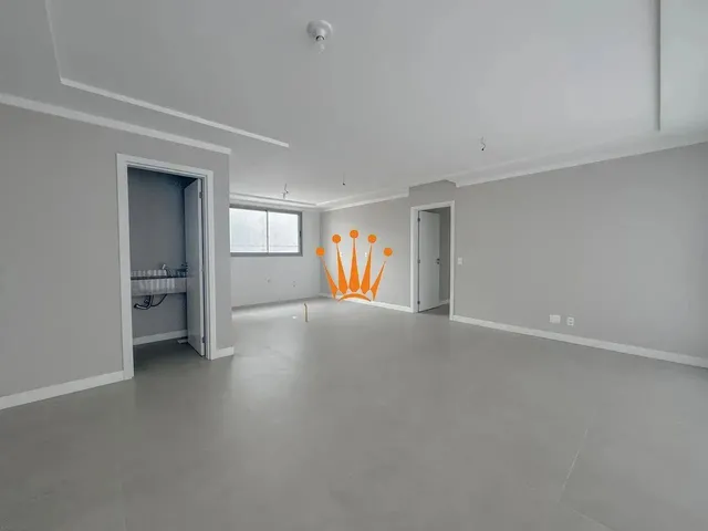 Imagem 5: Apartamento de 3 Suítes no Centro de Florianópolis
