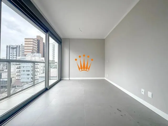 Imagem 3: Apartamento de 3 Suítes no Centro de Florianópolis