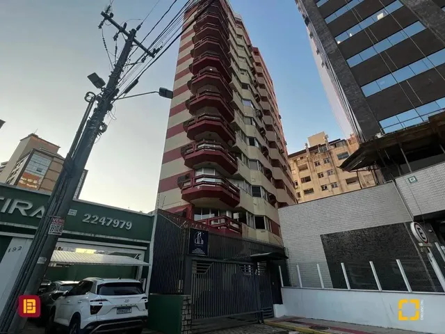 Imagem 4: Apartamento 174Mts de Privativa no Coração do Centro 4 Quartos 2 Suites 2Vgs