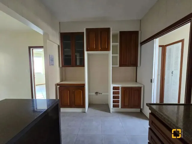 Imagem 9: Apartamento 174Mts de Privativa no Coração do Centro 4 Quartos 2 Suites 2Vgs