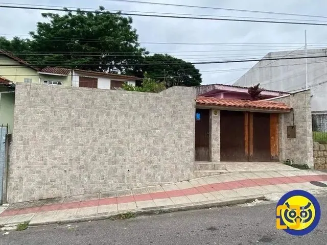 Imagem: Casa, 3 Dorm. (1 Suíte), com Piscina, na