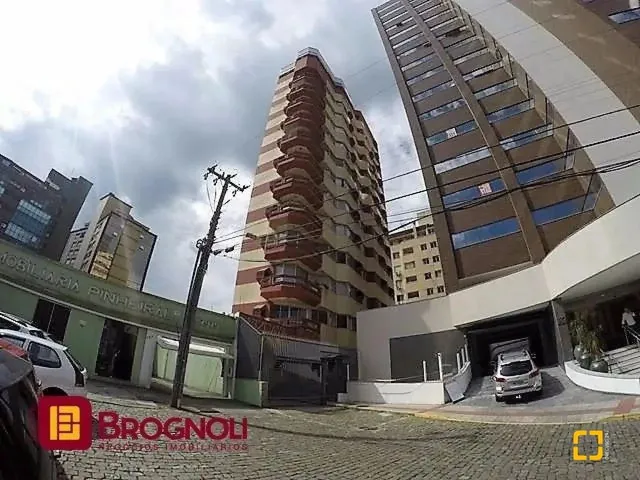 Imagem 6: Apartamento 174Mts de Privativa no Coração do Centro 4 Quartos 2 Suites 2Vgs
