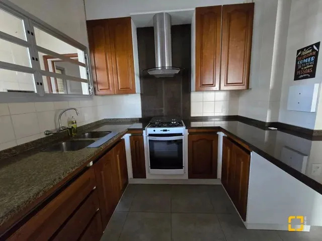 Imagem 13: Apartamento 174Mts de Privativa no Coração do Centro 4 Quartos 2 Suites 2Vgs