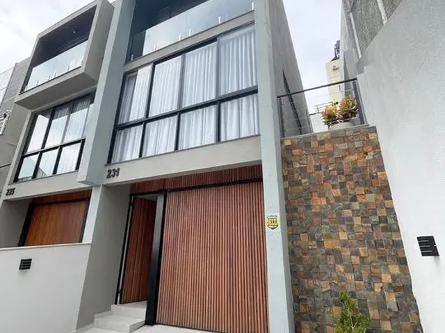 Imagem: Casa Nova,250M2,3Suites,5 Minutos Beira