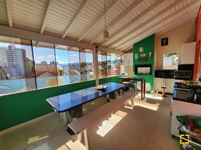 Imagem 5: Casa 4 Dorms, com Piscina na Agronômica