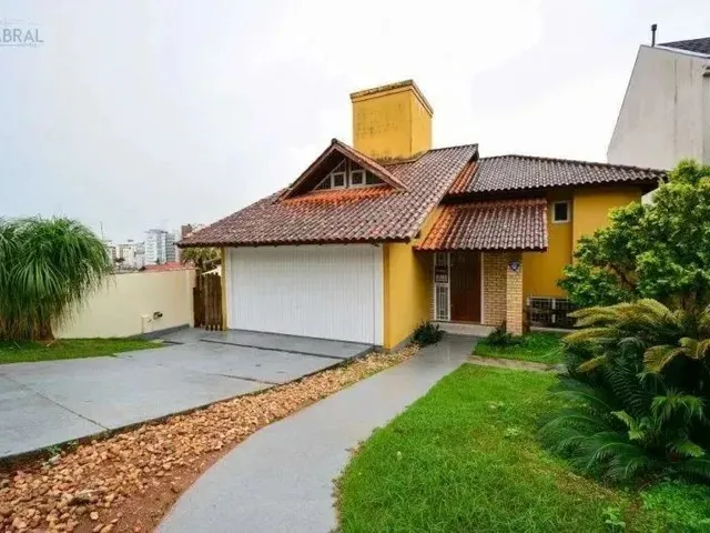 Imagem: Casa 4 Dormitórios com Vista para o Mar