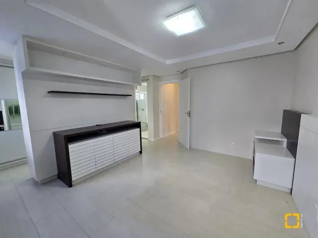 Imagem 5: Cobertura no Centro de Florianpópolis com 197M², 2 Quartos, 1 Suíte, 2 Vagas de Garagem