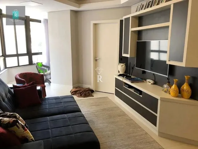 Imagem: O apartamento possui 4 Dormitórios, 3 Suítes, 5