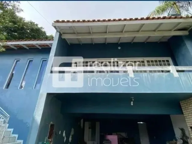 Imagem: Casa com 5 Dormitórios Vagas para 6 Carros