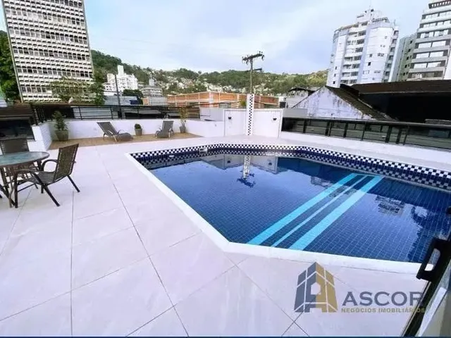 Imagem: Apartamento com 4 Dormitórios em Excelente