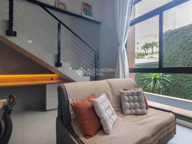 Imagem 12: Loft Duplex À Venda na Carvoeira, Próximo À Ufsc
