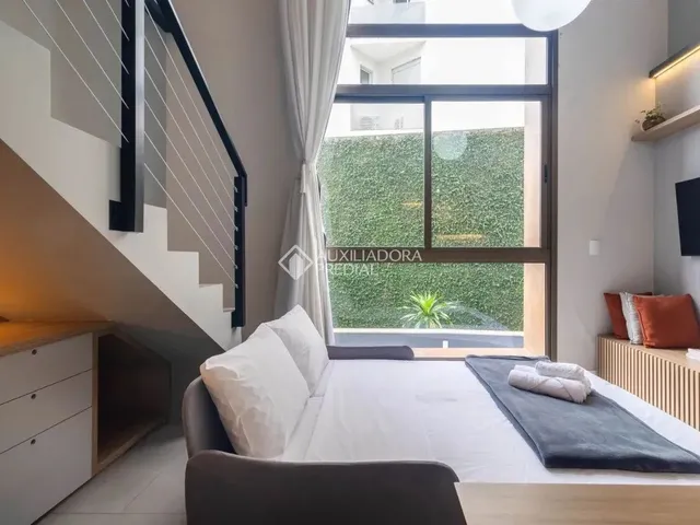Imagem 10: Loft Duplex À Venda na Carvoeira, Próximo À Ufsc