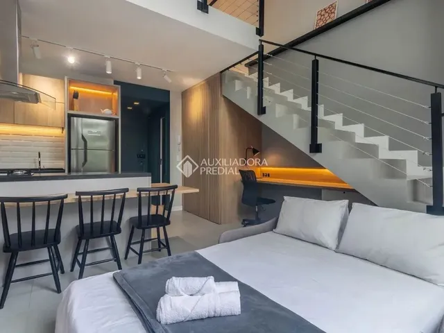 Imagem 4: Loft Duplex À Venda na Carvoeira, Próximo À Ufsc
