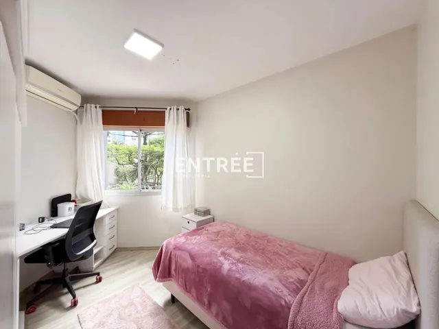 Imagem 9: Apartamento 4 Quartos (Sendo 1 Suíte) e 2 Vagas - Centro