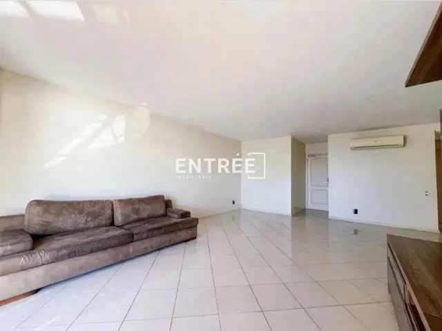 Imagem 2: Apartamento 4 Quartos (Sendo 2 Suítes) e 2 Vagas com Hb - Agronômica
