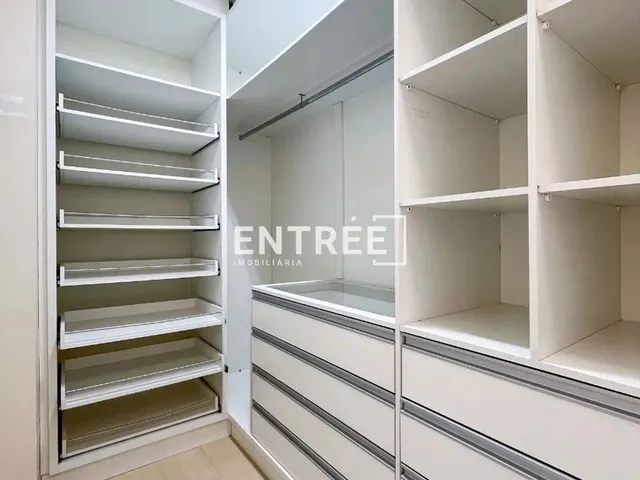 Imagem 12: Apartamento 4 Quartos (Sendo 2 Suítes) e 2 Vagas com Hb - Agronômica