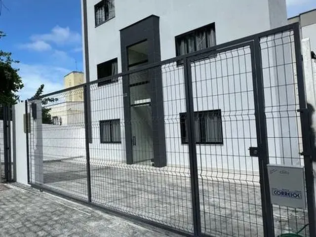 Imagem: Edifício com 15 Estúdios Ufsc