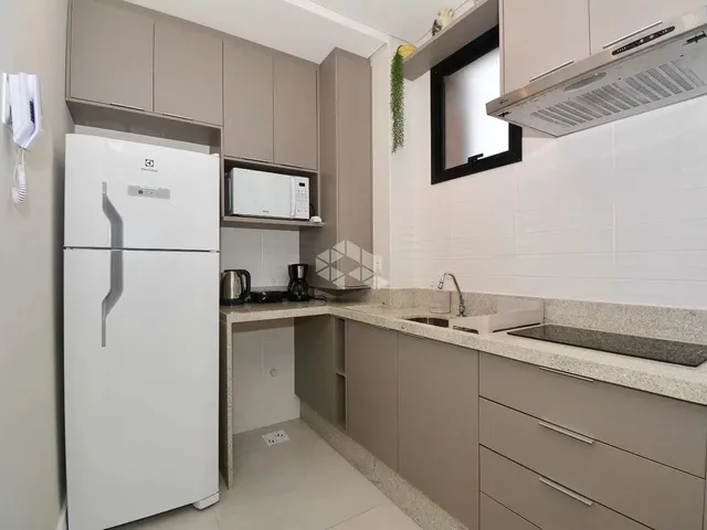 Imagem 3: Studio Mobiliado com 1 Quarto e 1 Vaga de Garagem no Centro de Florianópolis