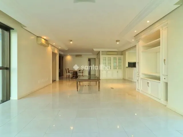 Imagem 1: Apartamento com 3 Suítes À Venda, 229,70M² - Centro - Florianópolis/Sc