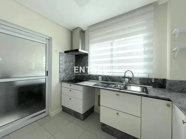 Imagem 8: Apartamento 2 Quartos (Sendo 1 Suíte) e 2 Vagas - Centro