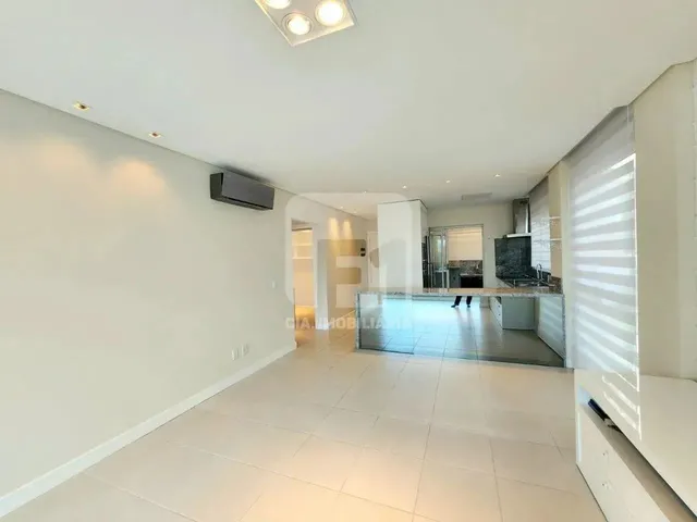 Imagem 2: Apartamento 2 Dormitórios À Venda no Centro - Florianópolis - Sc