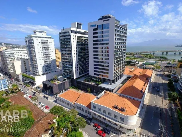 Imagem 14: Apartamento com 2 Dormitórios À Venda, 64 M² por R$ 1.450.000,00 - Centro