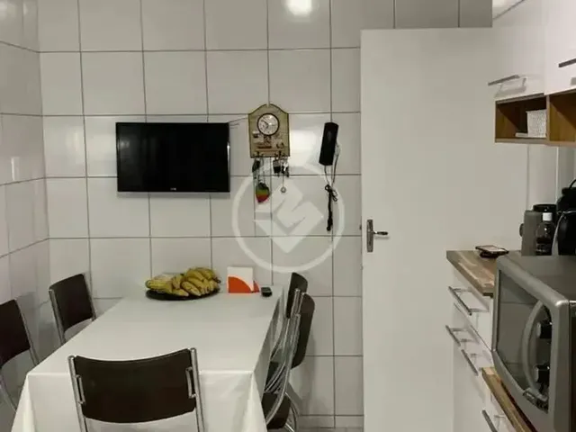 Imagem 9: Imóvel para Venda com 92 Metros Quadrados com 3 Quartos em Centro - Florianópolis - Sc