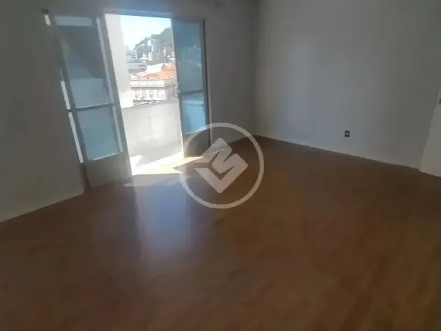 Imagem 12: Imóvel para Venda com 92 Metros Quadrados com 3 Quartos em Centro - Florianópolis - Sc