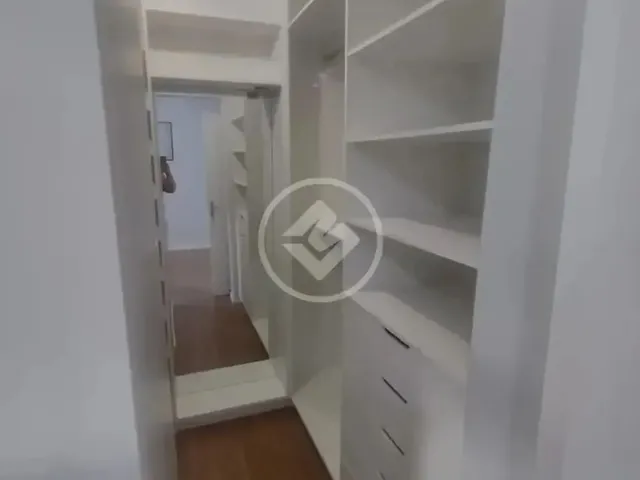 Imagem 4: Imóvel para Venda com 92 Metros Quadrados com 3 Quartos em Centro - Florianópolis - Sc