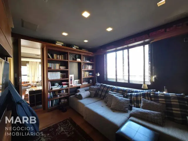 Imagem 15: Cobertura com 4 Dormitórios À Venda, 303 M² por R$ 7.500.000,00 - Beira Mar