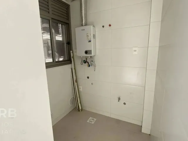 Imagem 2: Apartamento com 3 Dormitórios À Venda, 114 M² por R$ 1.810.000,00 - Agronômica