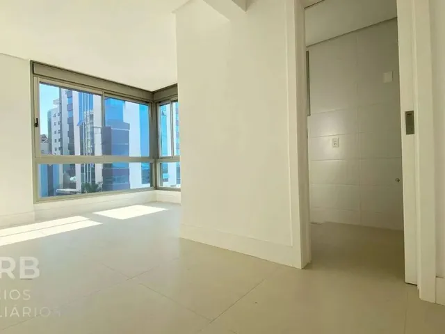 Imagem 11: Apartamento com 3 Dormitórios À Venda, 114 M² por R$ 1.810.000,00 - Agronômica