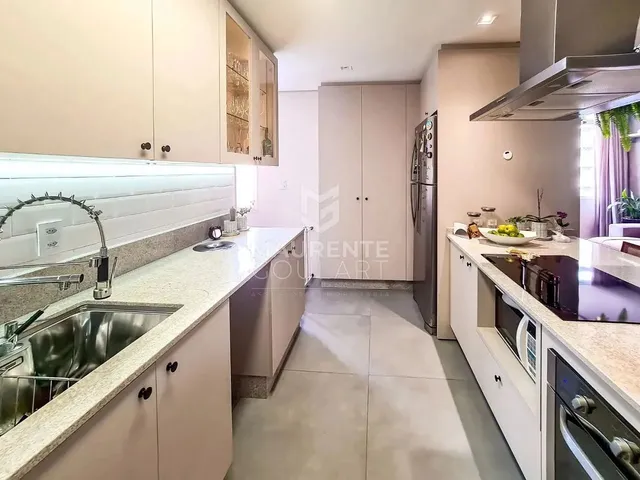 Imagem 9: Apartamento com 4 Dormitórios no Centro de Florianópolis