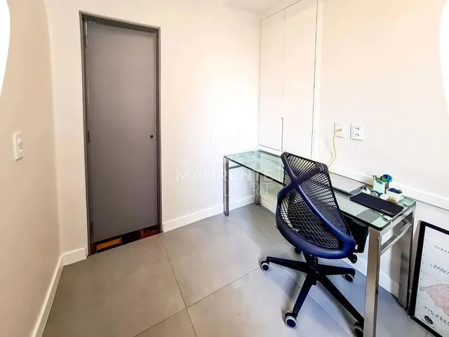 Imagem 8: Apartamento com 4 Dormitórios no Centro de Florianópolis