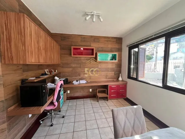 Imagem 15: Residencial Casa com 4 Dormitório(S) Sendo 1 Suíte(S) no Bairro Saco dos Limões Flori