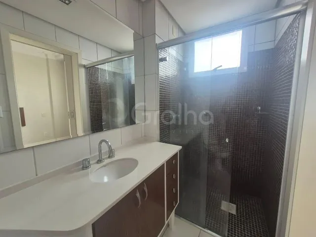 Imagem 5: Apartamento para Venda em Florianópolis, Centro, 3 Dormitórios, 1 Suíte, 2 Banheiros