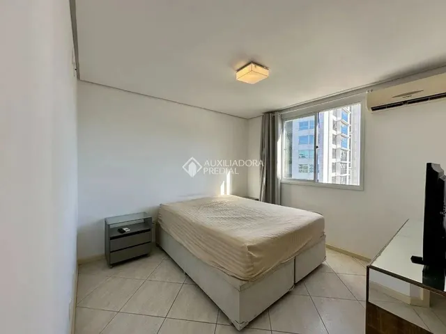 Imagem 11: Apartamento a Venda com 3 Dormitorios,1 Suite, 2 Vagas no Centro de Florianópolis - Face