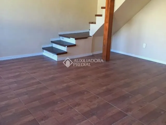 Imagem 2: Casa Residencial À Venda no Bairro Centro com 100M² e 4 Dormitórios/Quartos
