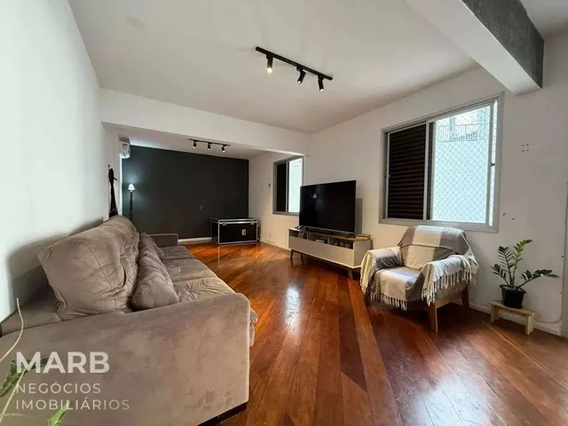 Imagem 3: Apartamento com 5 Dormitórios À Venda, 202 M² por R$ 1.490.000,00 - Beira Mar