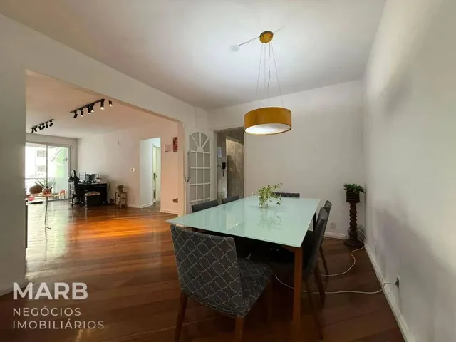 Imagem 8: Apartamento com 5 Dormitórios À Venda, 202 M² por R$ 1.490.000,00 - Beira Mar