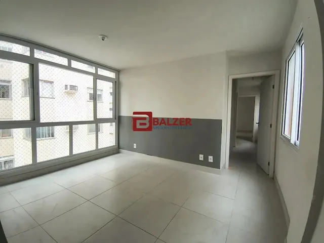 Imagem 3: 2 Dormitórios, Suíte e 2 Vagas no Centro