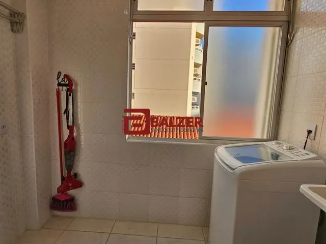 Imagem 2: 2 Quartos, Vaga de Garagem Centro