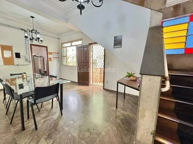 Imagem: Casa Comercial À Venda no Bairro Floresta