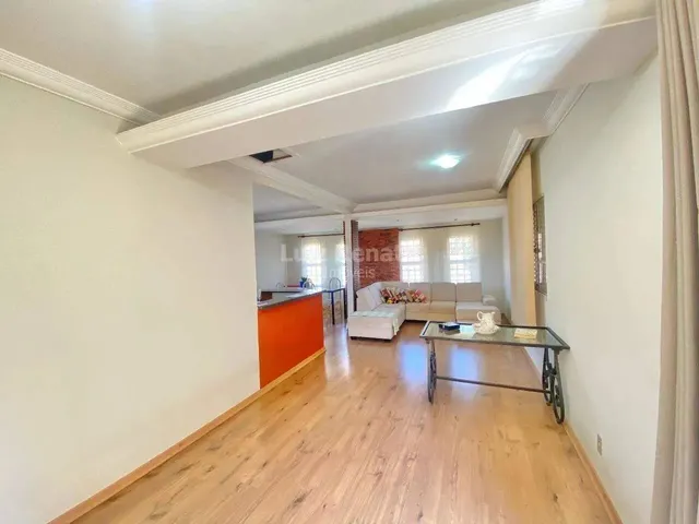 Imagem: Casa À Venda no Bairro Pompéia