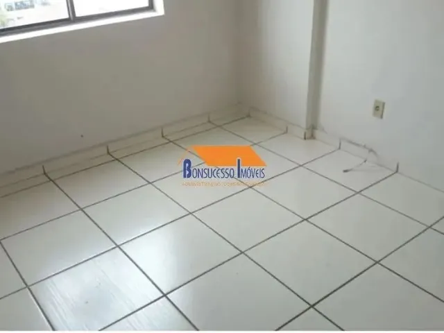 Imagem 1: Apartamento de 2 Quartos no Bairro Floresta