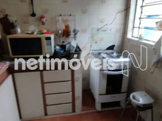 Imagem 10: Casa com 176 M²; - Sendo 3 Quartos com Edícula nos Fundos e Vaga para 3 Carros