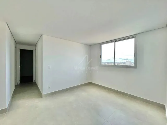Imagem: Cobertura com 3 Quartos (2 Suítes) no Bairro