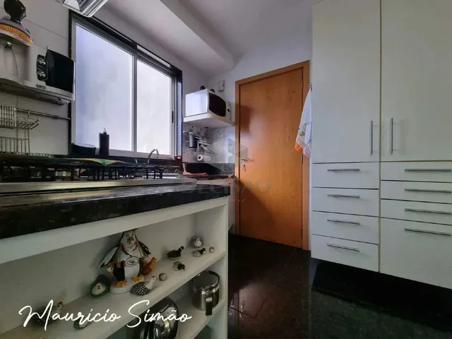 Imagem 4: Super Bem Localizado Esse Imóvel Vai Te Surpreender! São 4 Quartos com 2 Suítes e Uma