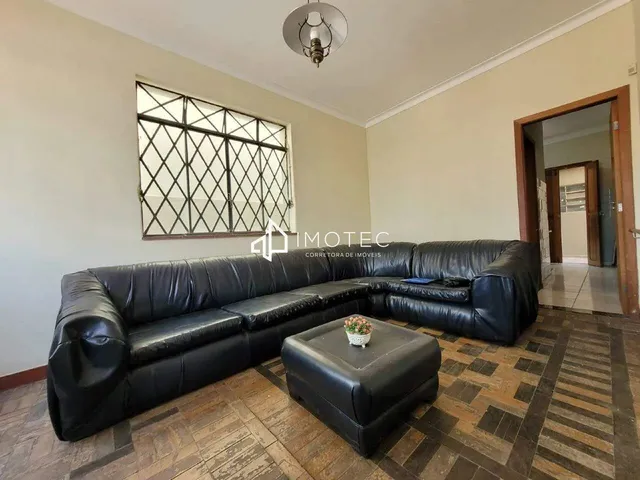 Imagem: Casa com 3 Quartos À Venda, 152M² - santa