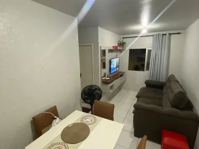 Imagem: O apartamento possui 2 Dormitórios, 1 Banheiro, 1 Vaga na